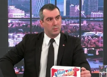 IZVOR: TANJUG, FOTO: TV PINK PRINTSCREEN