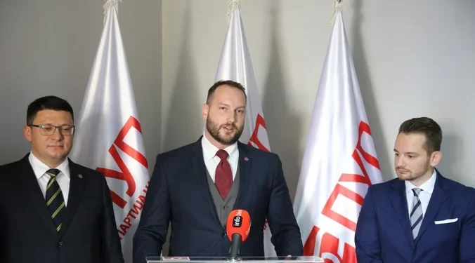 IZVOR: PINK.RS, FOTO: PRIVATNA ARHIVA