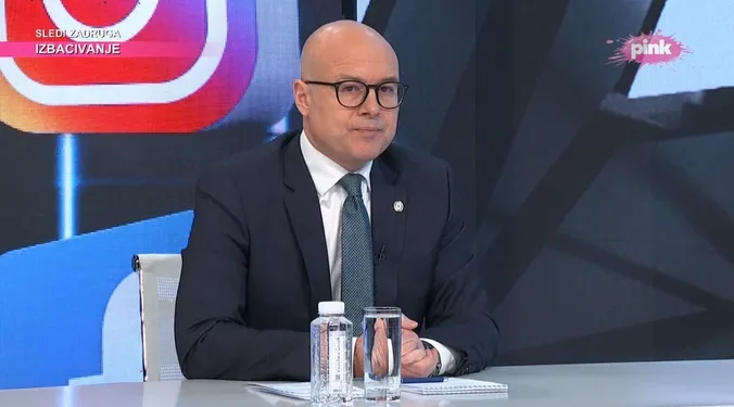 IZVOR: NSUŽIVO, FOTO: TV PINK PRINTSCREEN