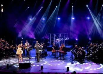 Zrenjaninska filharmonija sa hitovima Tine Tarner 1. februara nastupa u MTS dvorani Zrenjaninska filharmonija sa hitovima Tine Tarner 1. februara nastupa u MTS dvorani Zrenjaninska filharmonija sa hitovima Tine Tarner 1. februara nastupa u MTS dvorani