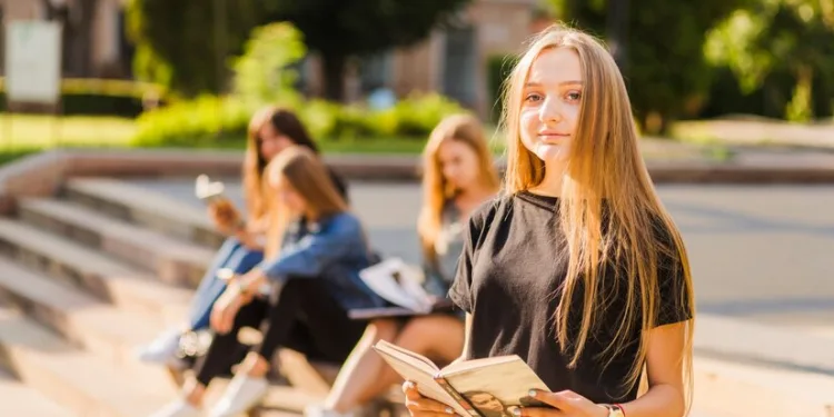 Beograd nagrađuje učenike i studente: Raspisan konkurs za 150 stipendija