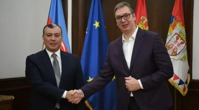 Foto: Instagram.com/buducnostsrbijeav