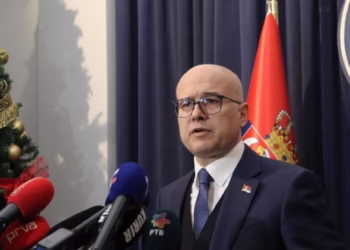 Mesto: Beograd
Datum: Fri Jan 17 14:36:23 CET 2025
Dogadjaj: POLITIKA - konferencija za novinare predsednika Vlade Srbije Miloša Vučevića
Ličnosti: Miloš Vučević
Izvor: FoNet/Instagram Miloš Vučević