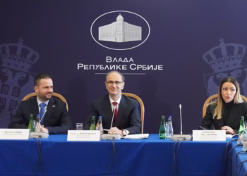 Bajina Bata, 24. januara 2025. - Na planini Tari pocela je sednica Vlade Srbije, kojom predsedava premijer Srbije prof dr. Ðuro Macut. Sednica je pocela neto posle 11.00 sati u hotelu "Omorika". Potpredsednica Vlade Srbije i ministarka privrede Adrijana Mesarovic na sednici vlade. FOTO TANJUG/ MILO MILIVOJEVIC/ bg