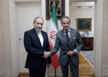 epa12746280 A handout photo made available by the Iranian Foreign Ministry shows Iranian Foreign Minister Abbas Araghchi (L) meeting with Director General of the International Atomic Energy Agency (IAEA) Rafael Mariano Grossi in Geneva, Switzerland, 16 February 2026. Iran and the US will hold the second round of talks on 17 February 2026 in Geneva, Switzerland. EPA/IRANIAN FOREIGN MINISTRY HANDOUT HANDOUT EDITORIAL USE ONLY/NO SALES