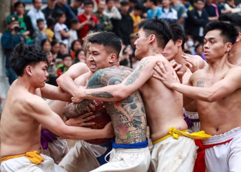 Foto: TANJUG/(AP Photo/Huy Han)