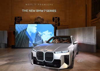 Foto: Tanjug/  (Diane Bondareff/AP Content Services for BMW of North America)