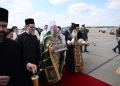 Beograd, 6. juna 2026. - Patrijarh srpski Porfirije sluio je moleban u Hramu Svetog Save, zajedno sa igumanom manastira Vatoped arhimandritom Jefremom, nakon èega je Èasni pojas Presvete Bogorodice ispraæen ka aerodromu, odakle æe avionom biti vraæen u Vatoped na Svetoj Gori. Ispraæaju prisustvuju ministri Ivica Daèiæ, Adrijana Mesaroviæ, Milica Ðurðeviæ Stamenkovski i ministar bez portfelja Nenad Popoviæ. FOTO TANJUG/ AMIR HAMZAGIÆ/bs