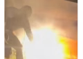 Paljenje zastave Republike Srpske (foto: youtube.com/@crnahronikainfo)