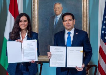 Foto: Tanjug (AP Photo/Manuel Balce Ceneta)